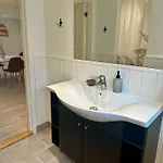 Skon Med Egen Terrasse Og Have Taet Pa Centrum I * Skagen